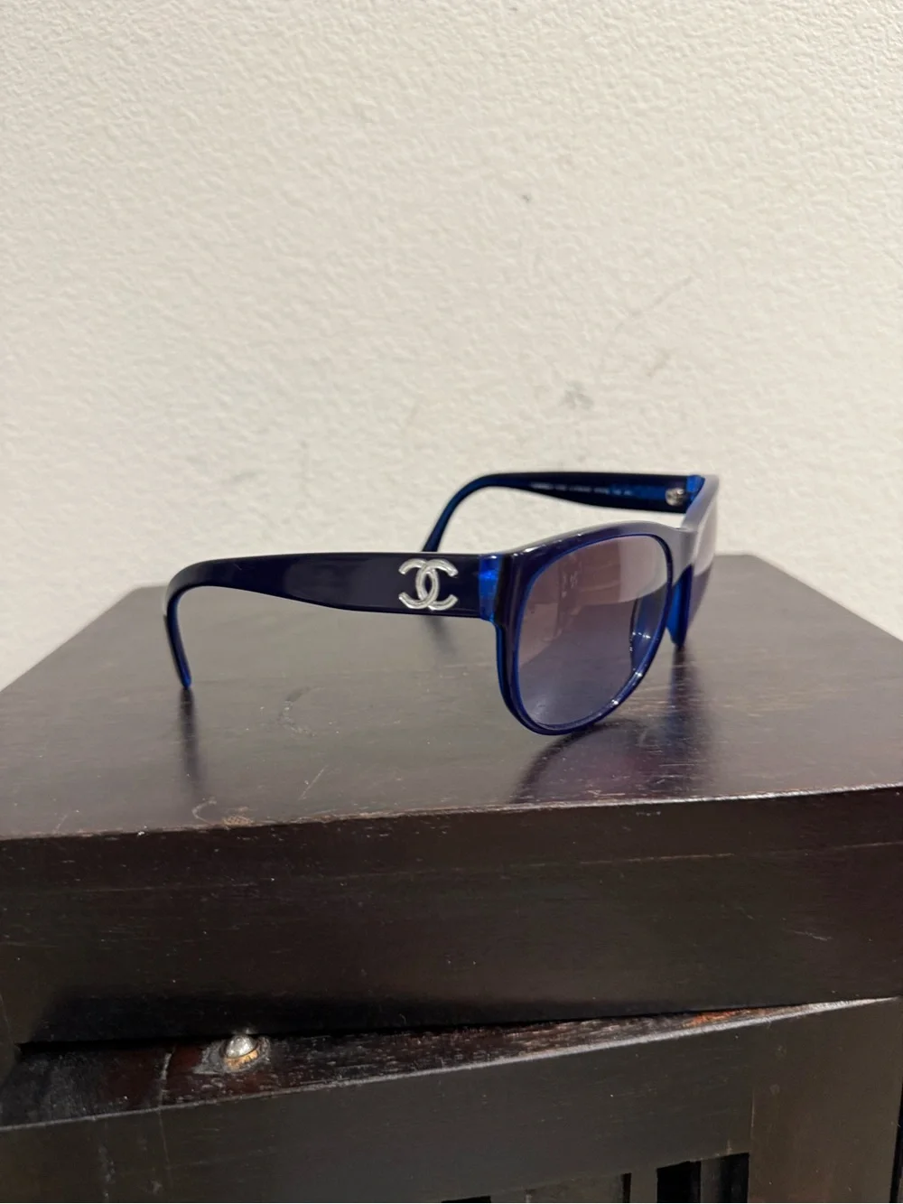 CHANEL Men’s Navy Blue Sunglasses with Silver CC Logo